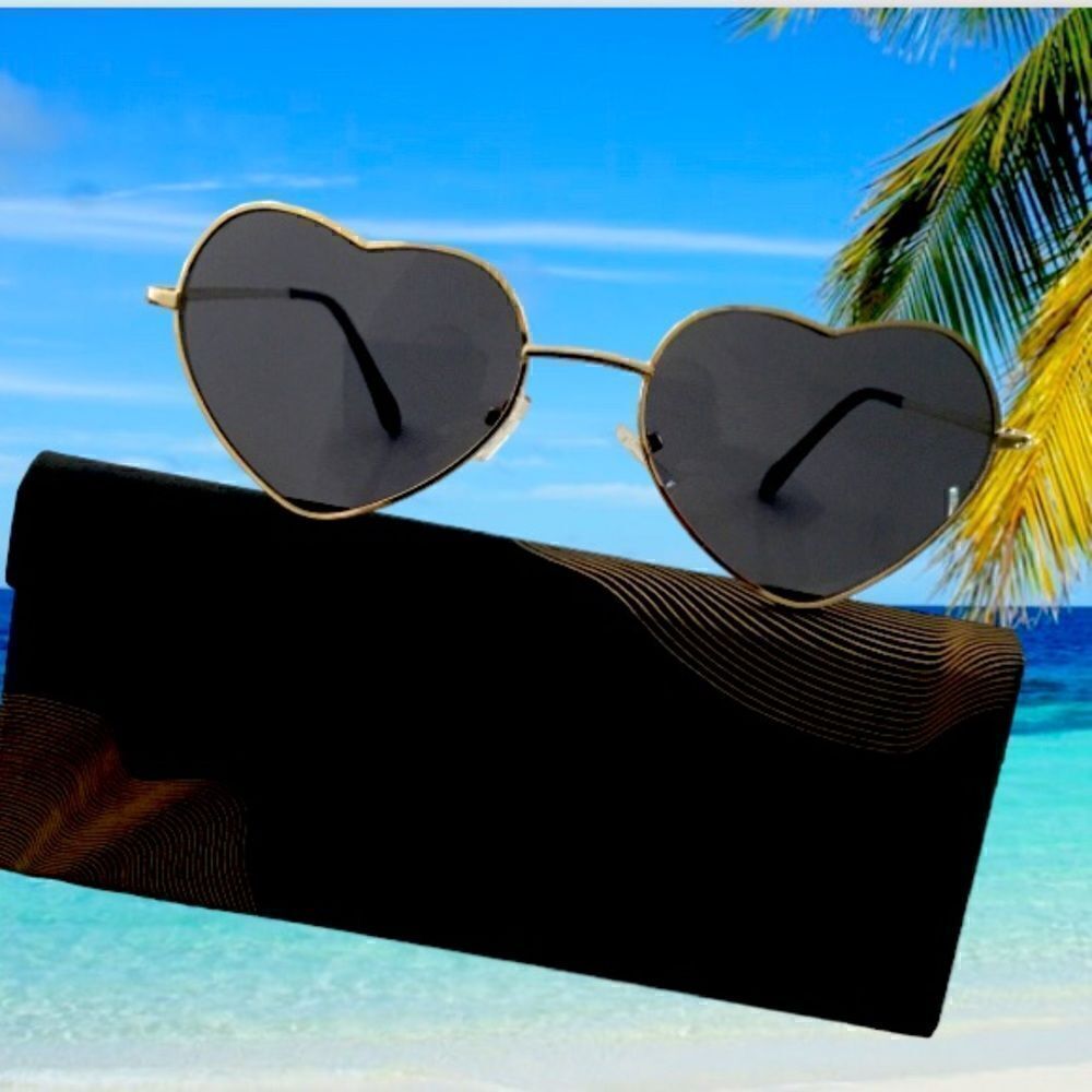 SUNGLASSES HEART SHAPED GOLD FRAME Fashion Women's Metal Heart Shaped Sunglasses